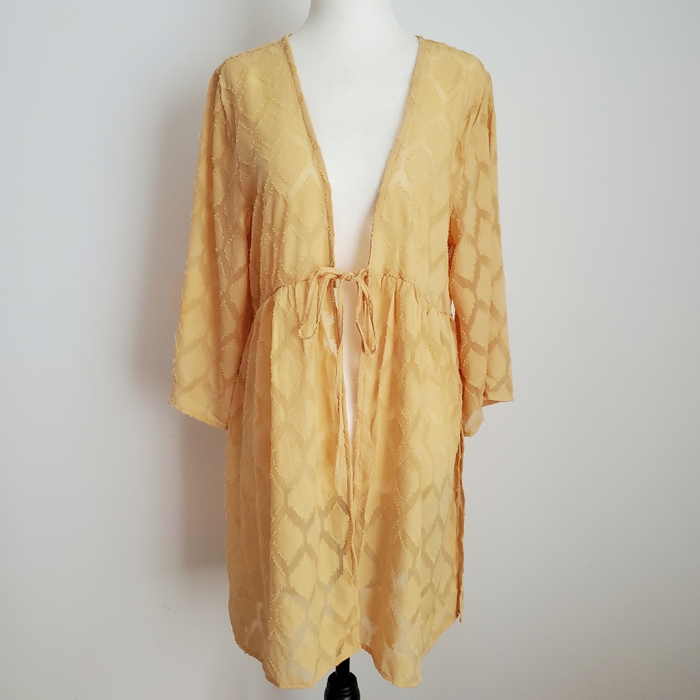 🆕️Yellow Kimono Size Medium - Picture 1 of 5